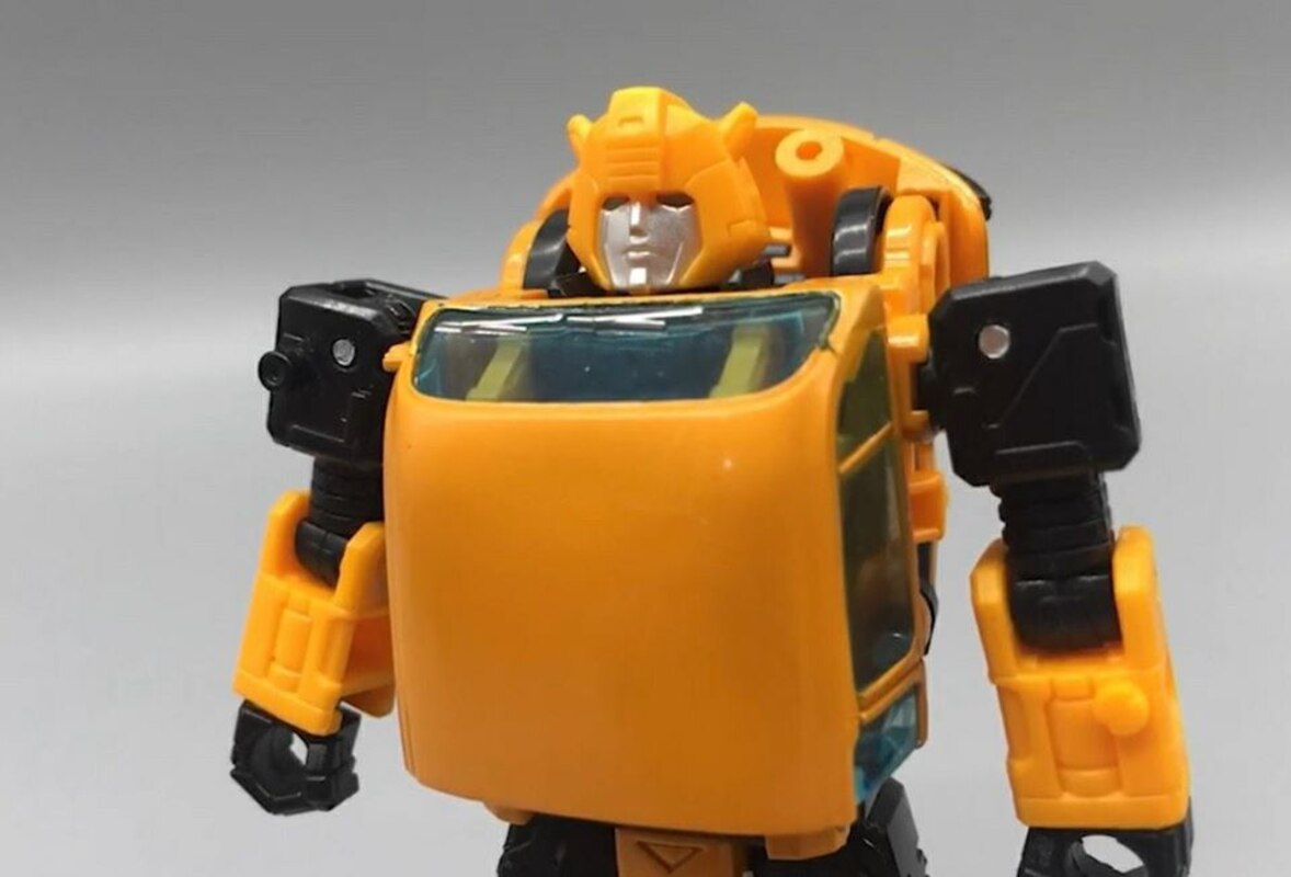 transformers earthrise bumblebee pre order